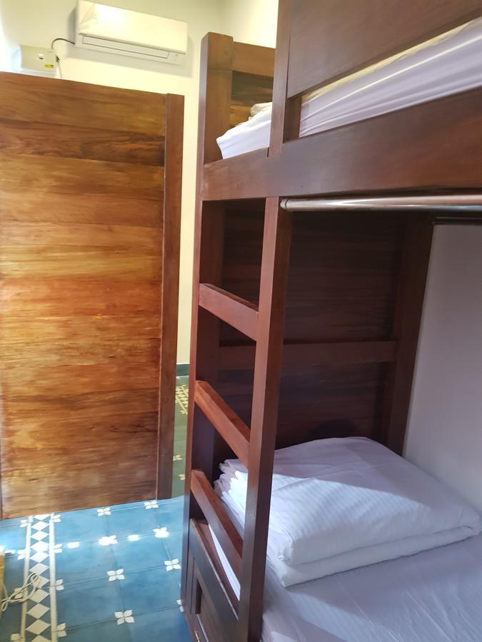 Micasa Hostels Pondicherry Bagian luar foto